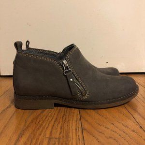 Hush Puppies Mazin Cayto size 5.5 gray booties
